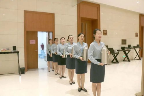 敦煌文博公司系統(tǒng)化開(kāi)展會(huì)務(wù)服務(wù)培訓(xùn)演練 提升專(zhuān)業(yè)公關(guān)禮儀水準(zhǔn)